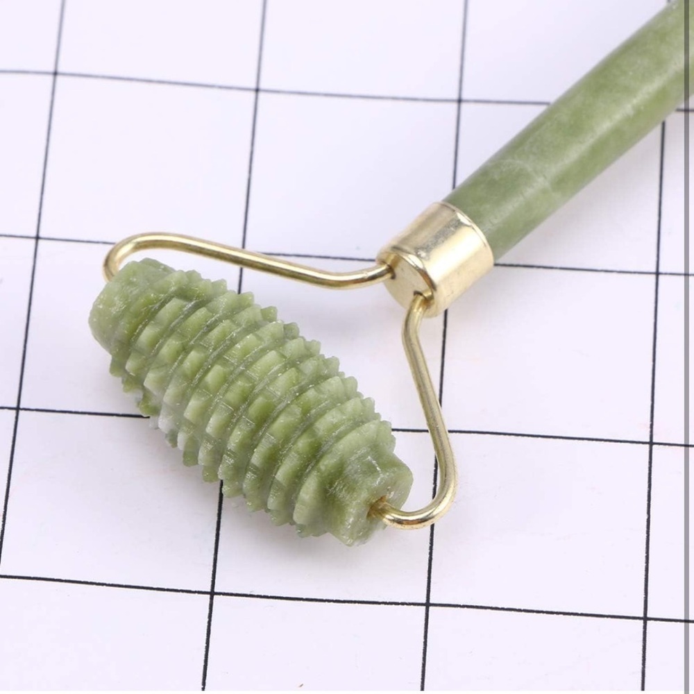 3pc Carved Jade Facial Roller Ball Set AND Jade Gua Sha Massage Set, Bea…​​​ - Picture 4 of 9